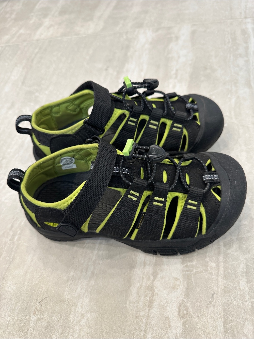 Keen Kids Black and Lime Green Active Sandals